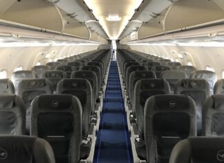 Lufthansa та новий «задній ряд»: чому вам може захотітися платити за найгірші місця в літаку