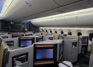American Airlines устраняет хаос в Flagship Suites с помощью обновления Boeing 787-8